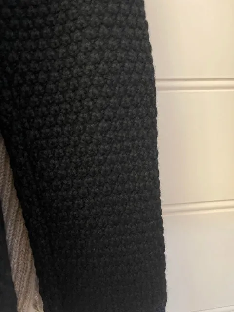 6-ply Cashmere Seed Funnel Neck Boxy Jumper - Black