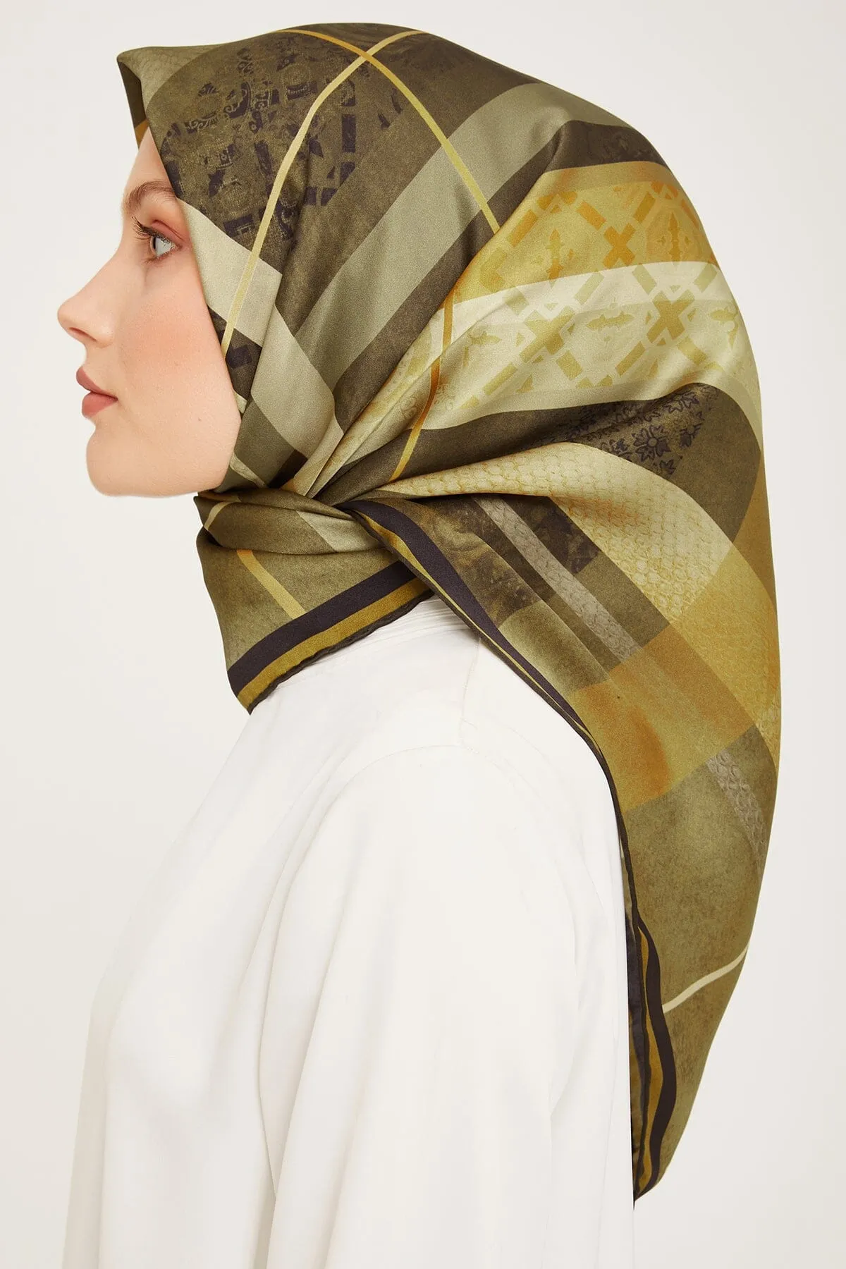 Armine Srisuri Elegant Silk Scarf #1