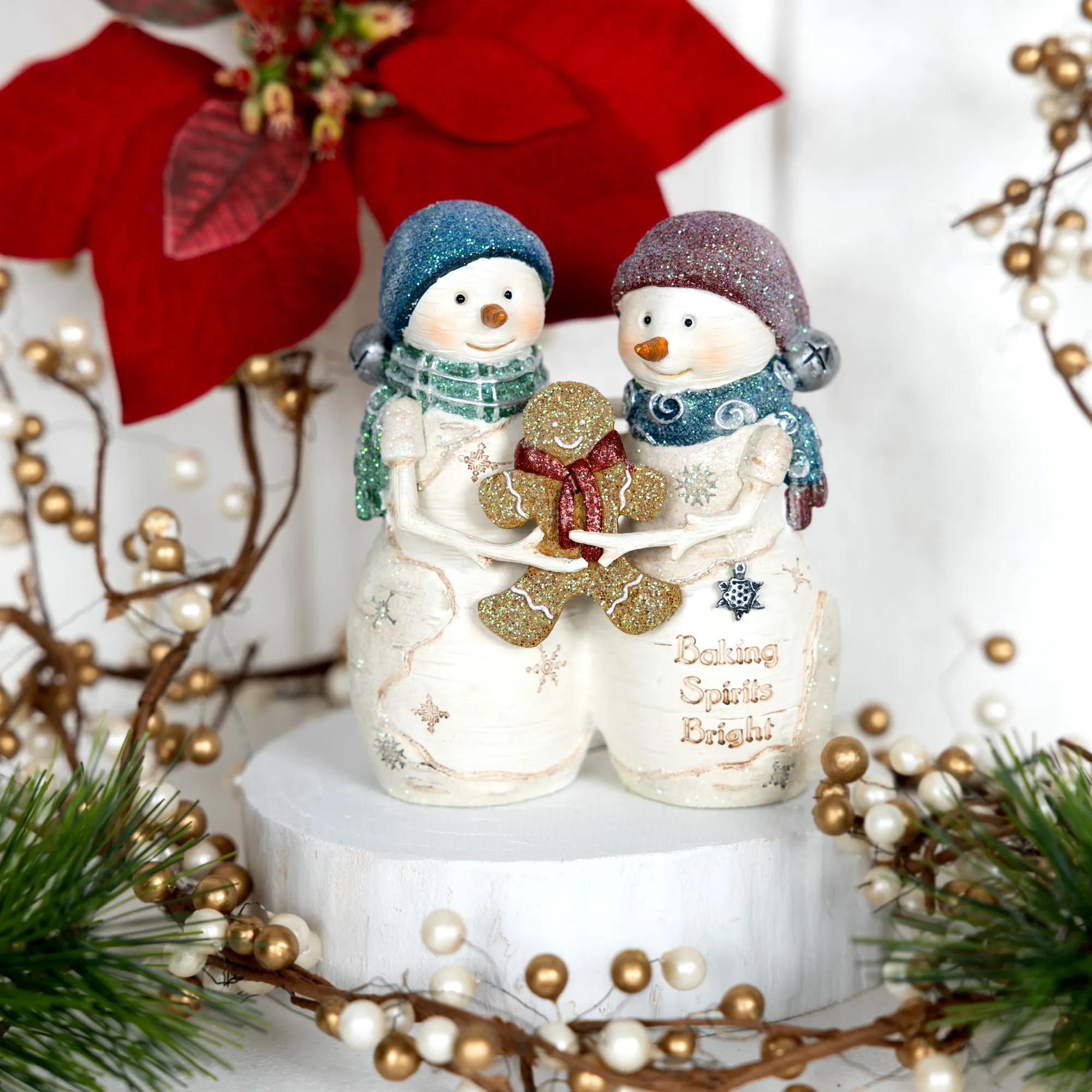 Baking Spirits 4.5" Snowcouple Holding a Gingerbread Man