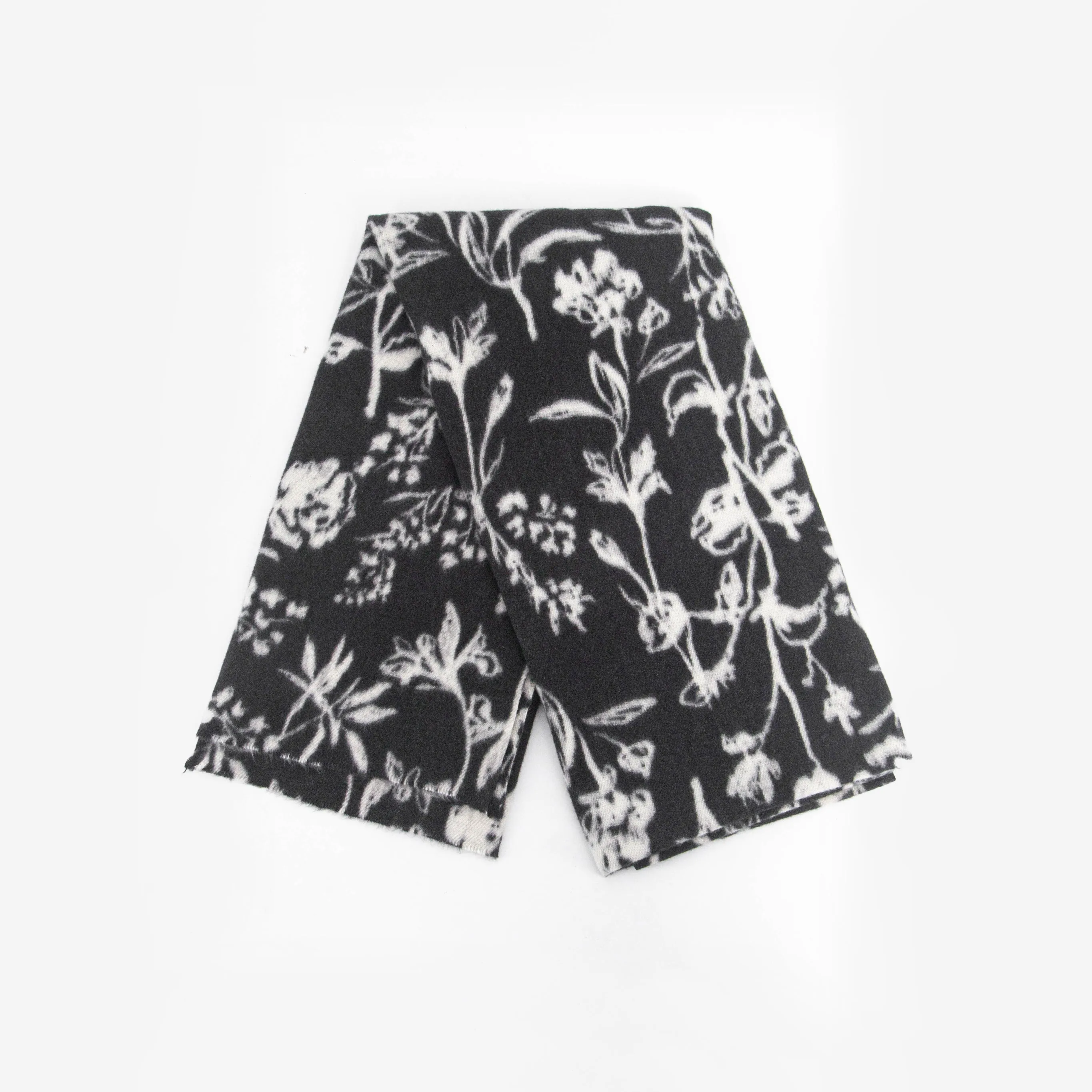 Minnie Midweight Scarf - Black, Vintage Floral
