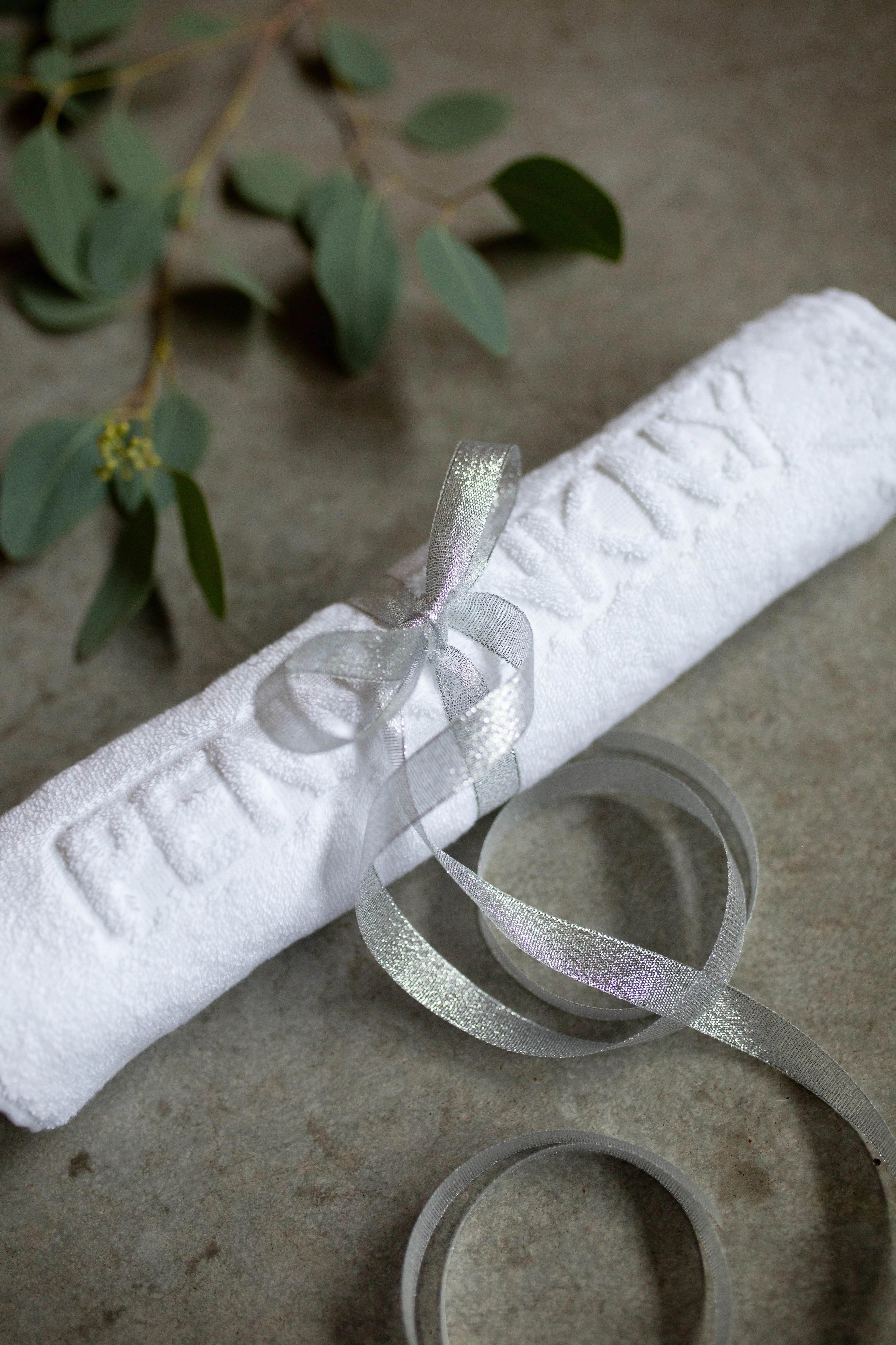 P&I TOWEL SMALL