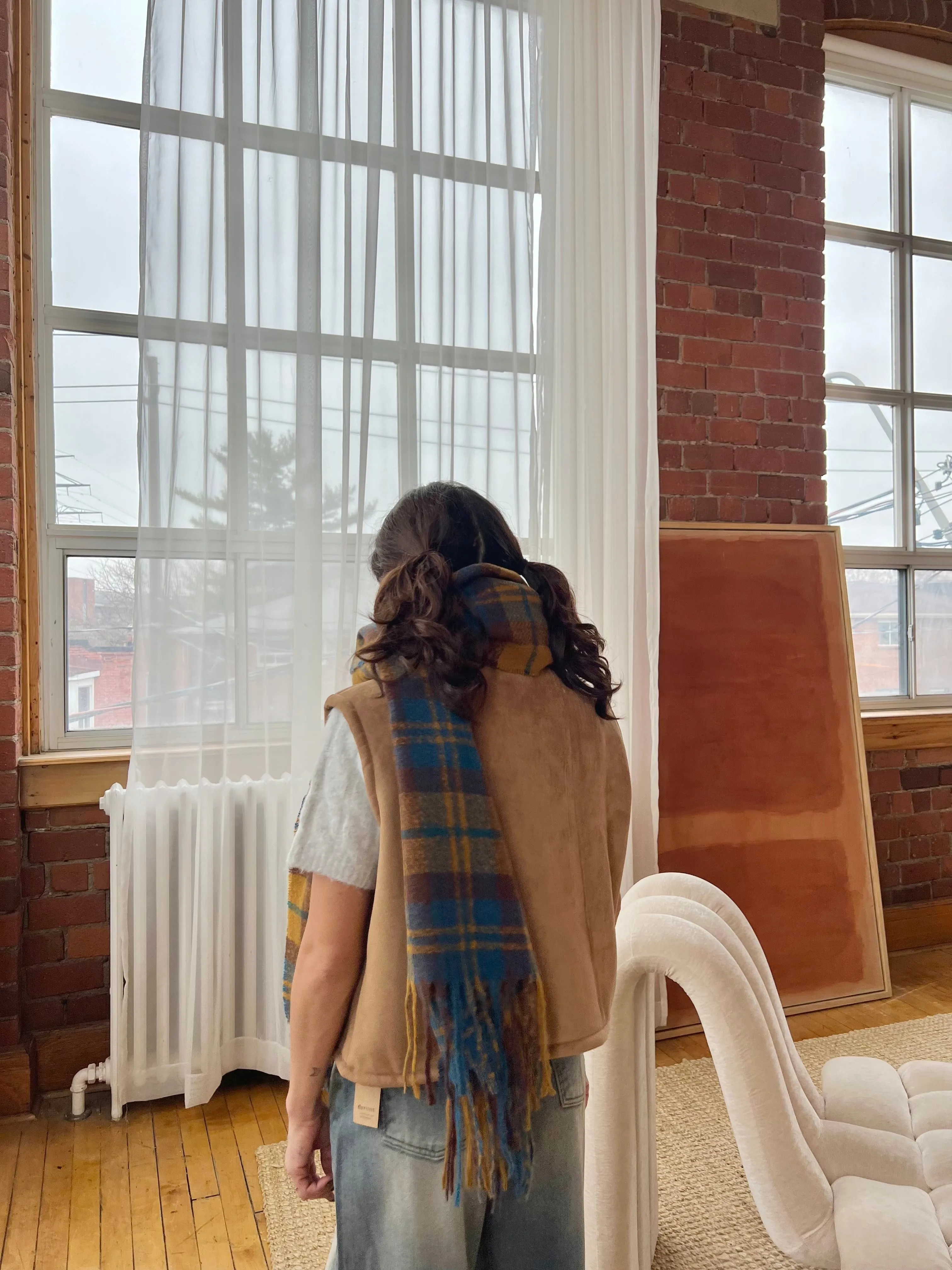 RANGE Plaid scarf