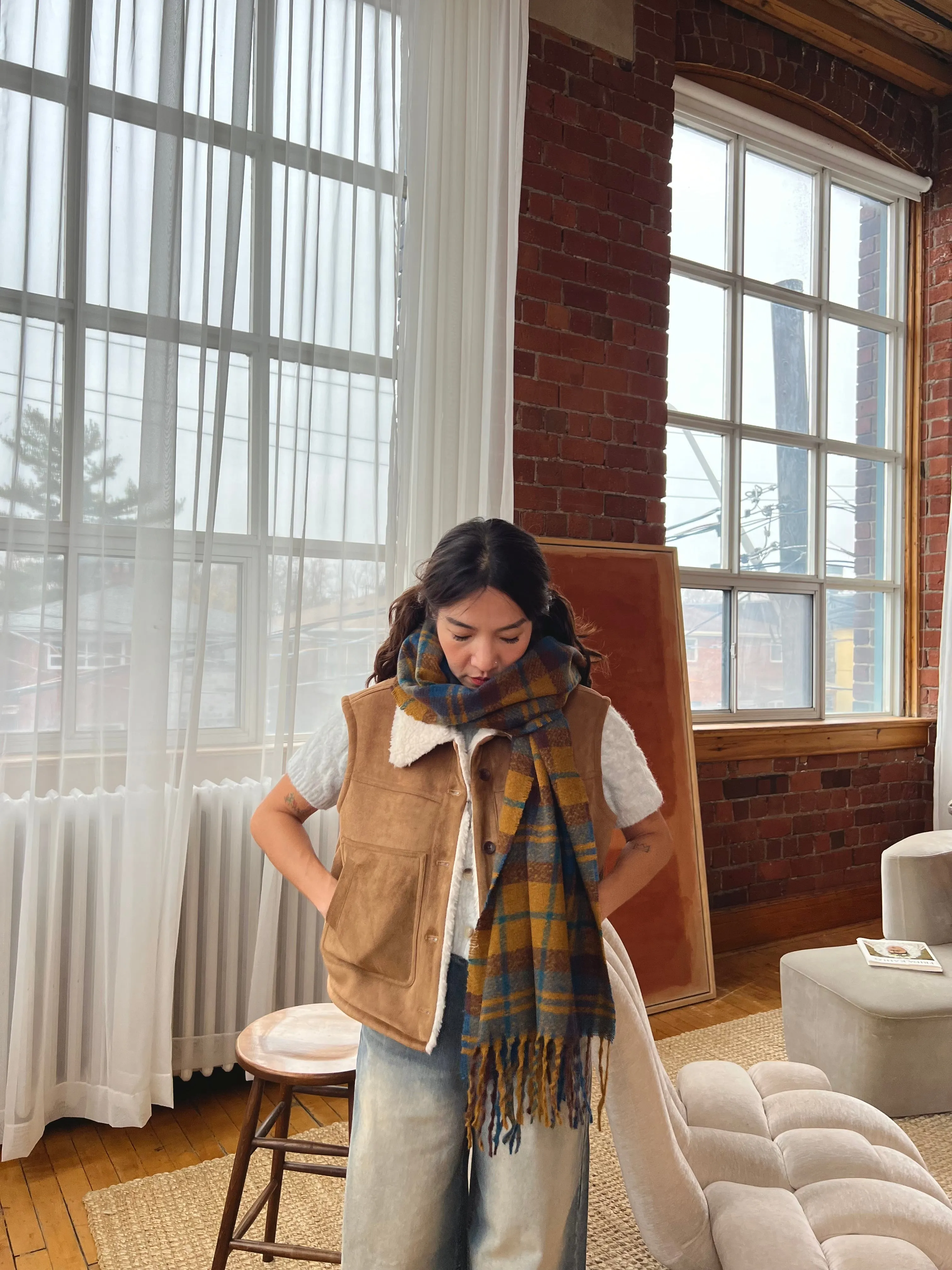 RANGE Plaid scarf