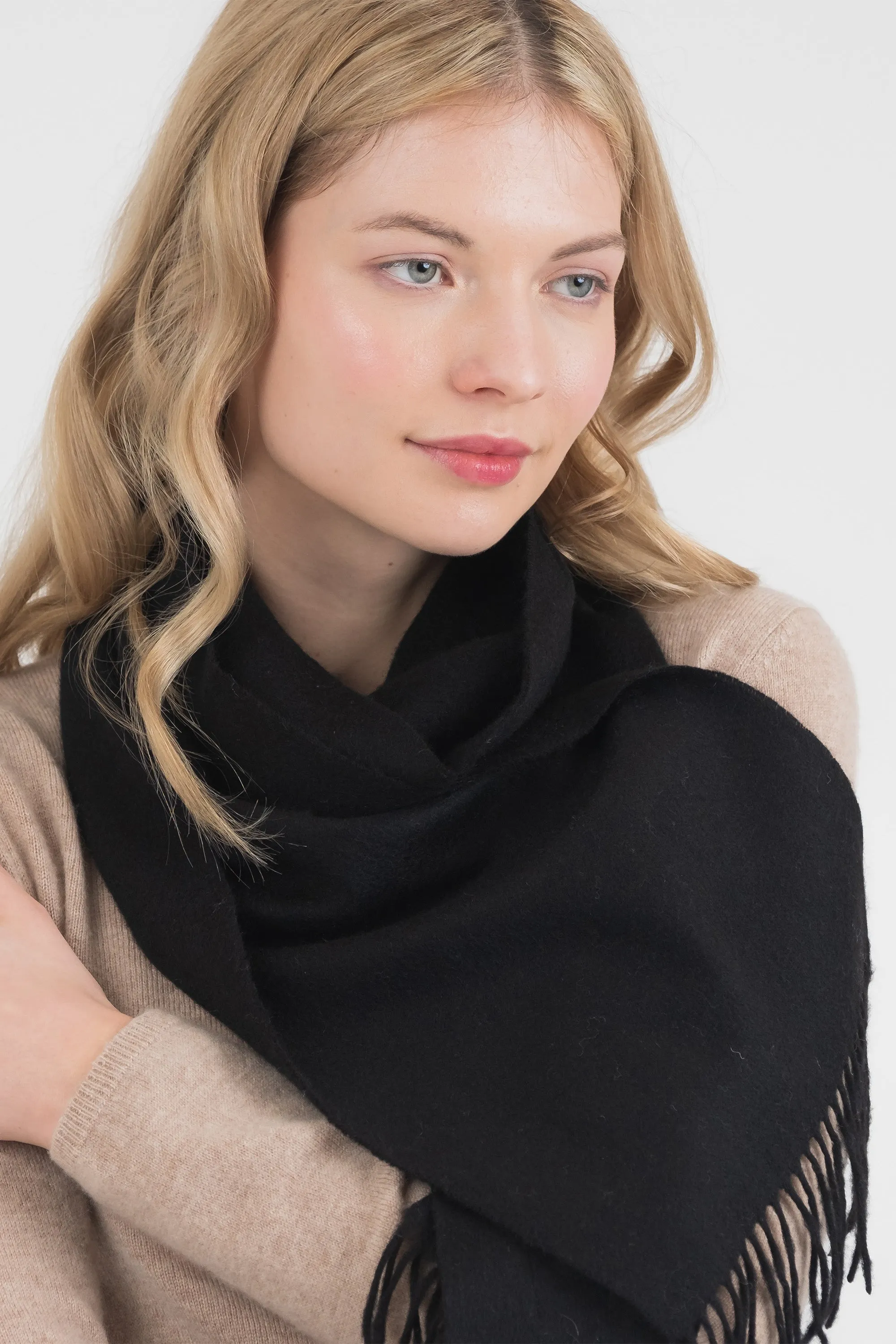 Solid Cashmere Scarf - Black