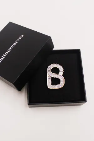 The Lavish Signature Brooch in Gold